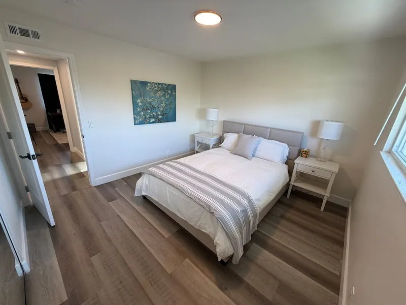 Guest bedroom